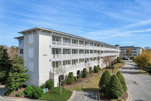 North Litchfield Beach Casa | Seaside Inn, Unit 207-207A