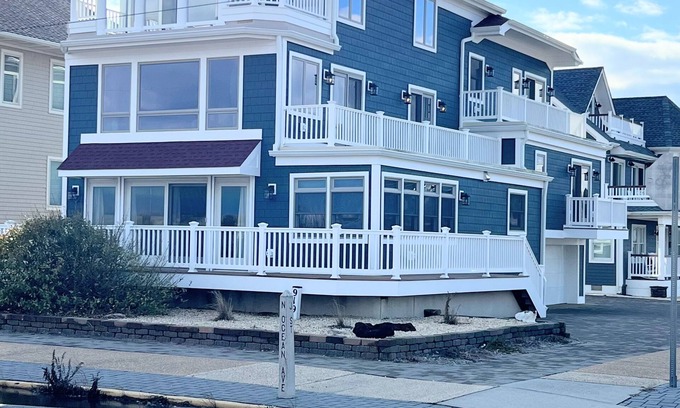 Ortley Beach Casa | Seaside Park Oceanfront Paradise