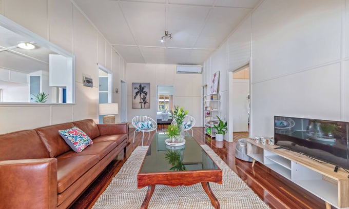 Cannonvale Casa | Seaside Sea Shanty - Pet Friendly