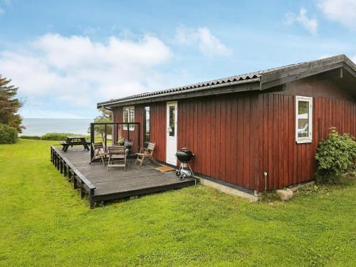 Hoensinge Casa | Seaside Serenity at Lumsas Retreat-By Traum