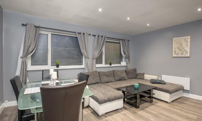Peterlee Apartamento | SEASIDE SPACIOUS apartment