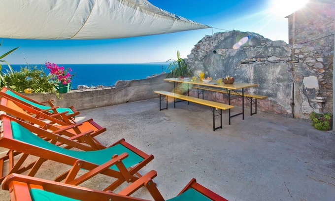 Zarace Villa | Seaside Tranquility Villa in Zarace, island of Hvar