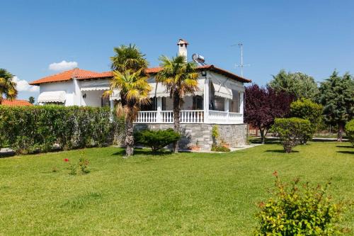 Nea Iraklia Casa | Seaside Villa Halkidiki