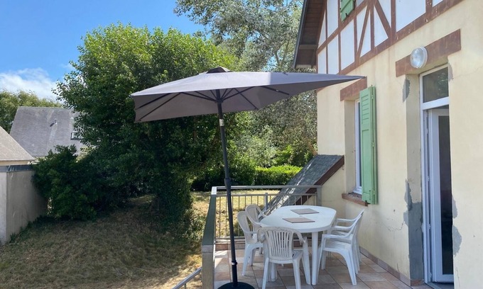 Montmartin-sur-Mer Casa | Seasonal rental in Hauteville sur mer