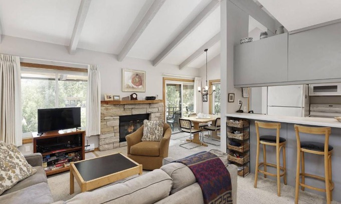 Snowmass Village Casa | Seasons Four 172 Two bedroom plus loft