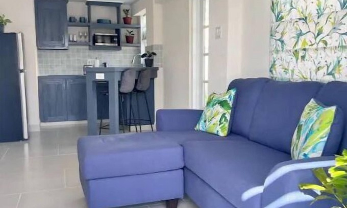 Douglas Apartamento | Seavetri Two at Golden Mile