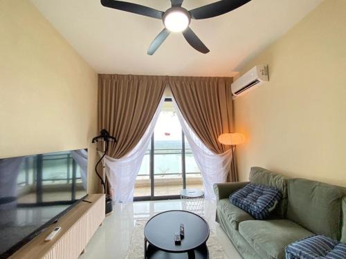 Gelang Patah Apartamento | Seaview 2B1R 4 pax Condo Forest City 1G-2908