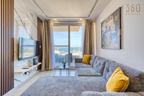 San Tumas Apartamento | Seaview 3BR Home with Wifi, Terrace, AC & Sofabed by 360 Estates