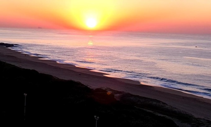 Kingsborough Apartamento | Seaview Apartment Amanzimtoti