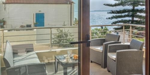 Kolymbari Apartamento | Seaview Apartment SUNRISE Near To Falassarna Beach