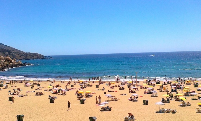 Sliema Apartamento | Seaview APT Incl Pool IN Sliema