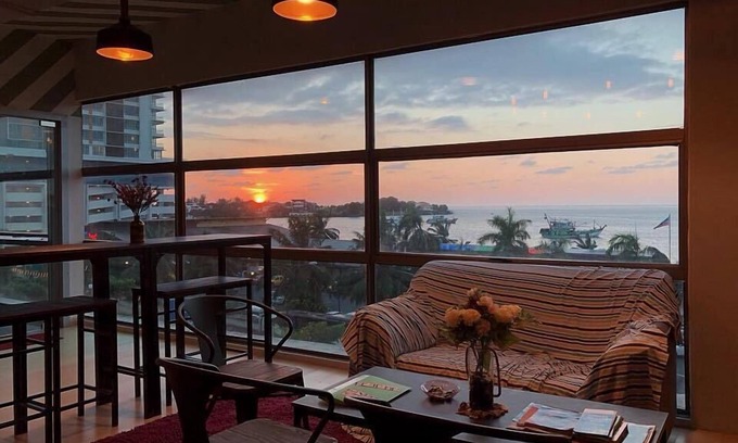 Downtown Kota Kinabalu Hotel | Seaview Capsule Hotel