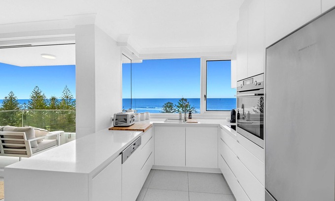 Burleigh Heads Apartamento | Seaview Coastal Retreat