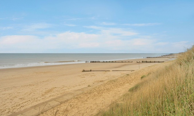Bacton Cabaña | Seaview Cottage | East Ruston Cottages