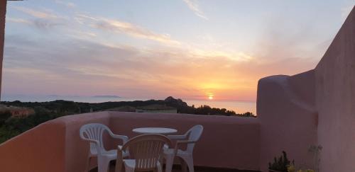 Canneddi Apartamento | Seaview Cottage Walk to Beach Sunset Terrace