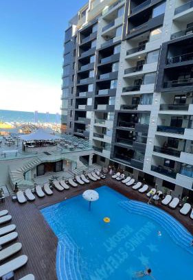Mamaia-Sat Apartamento | SeaView Deluxe Double Studio - Beachfront Resort