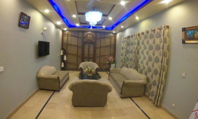 D.H.A. Casa | Seaview Guest House