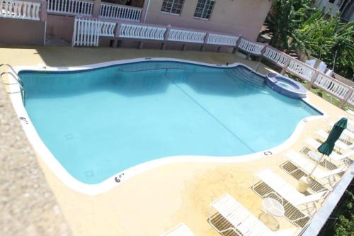 St.Bran's Burg Casa | SeaView Heights Villa montego bay