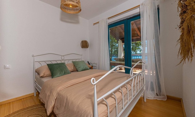 Jadranovo Villa | Casa con vistas al mar y baסo de burbujas.