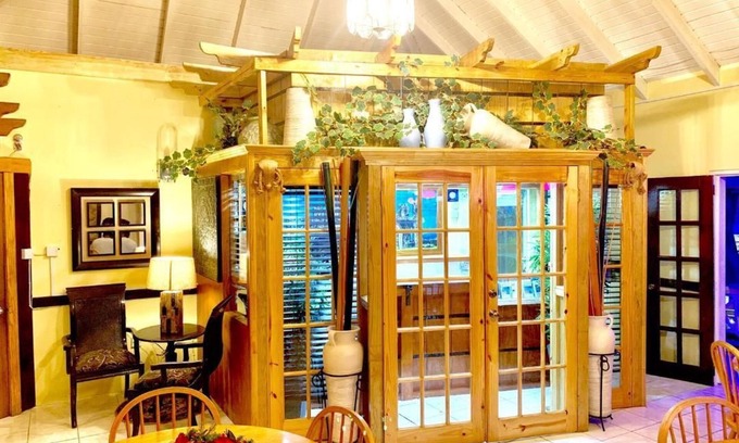 Basseterre Casa | Seaview Inn
