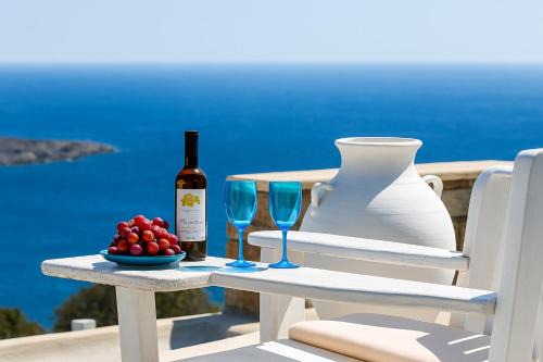 Psarou Casa | Seaview Villa Giovanna - Premium Location&Jacuzzi