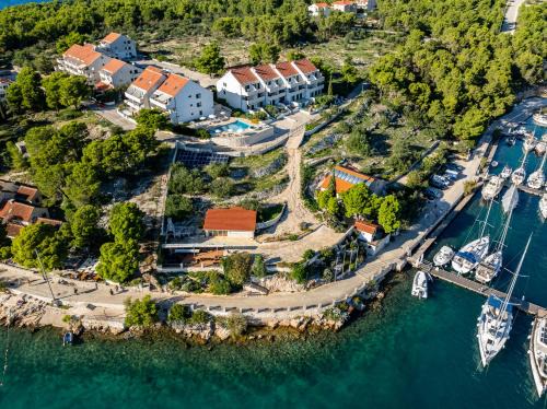 Cove Makarac (Milna) Apartamento | Seaview Zen Milna