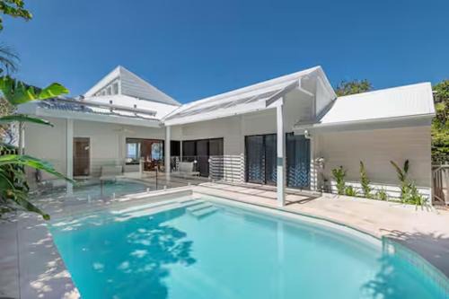 Sunshine Beach Casa | Seaviews at Sunshine Beach 4BR, Pool