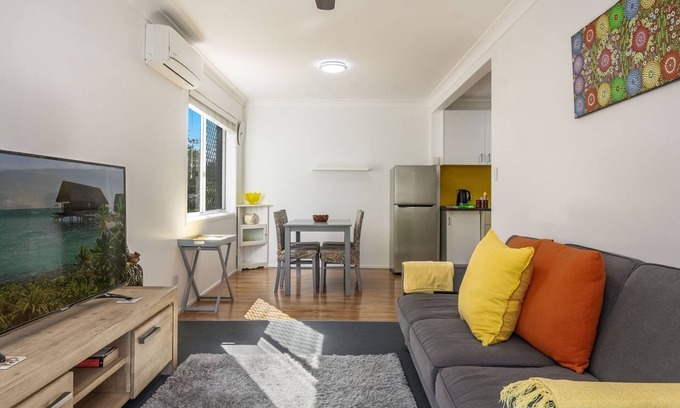 Yamba Apartamento | Seawest 2 | Entrance Wooli Street