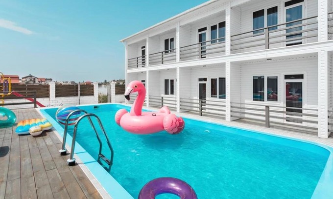 Karolino-Bugaz Hotel | SeaZone