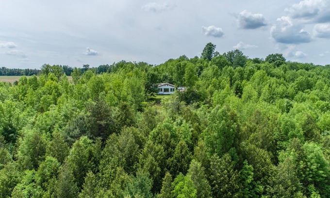 Brockton Casa | Secluded 3 bedroom bungalow on the Saugeen River with 85-acres.
