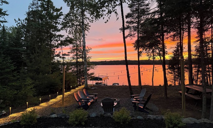 Conover Casa | Secluded 3-bedroom cabin in Conover with WiFi, AC, Complimentary Firewood