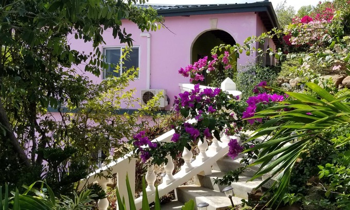 Tropaco Point Cama Y Desayuno | Aislado Bed & Breakfast Villa con vistas a la bahía de Magens y a minutos de la playa