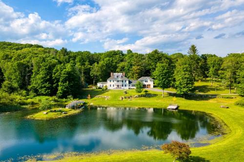 Austerlitz Casa | Secluded Berkshires Estate Private PondPoolTheater Gym Sunny Pond