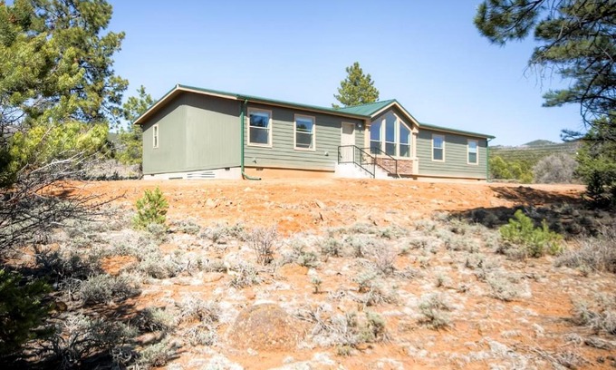 Boulder Casa | Secluded Boulder House - Next to National Forests!