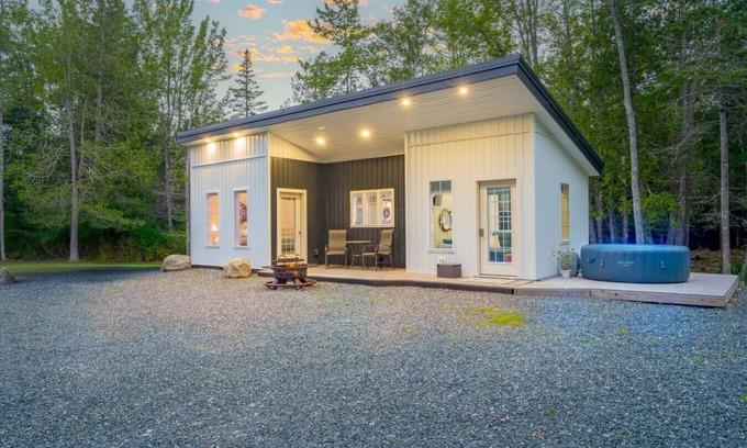 Lamoine Casa | Secluded Bungalow Near Acadia & Bar Harbor - Private- Pet Friendly- Heated Pool- Huge Yard