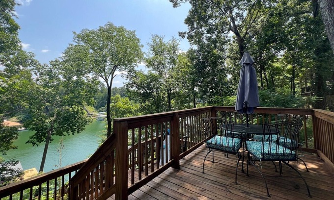 Cullman Casa | Secluded but close to town