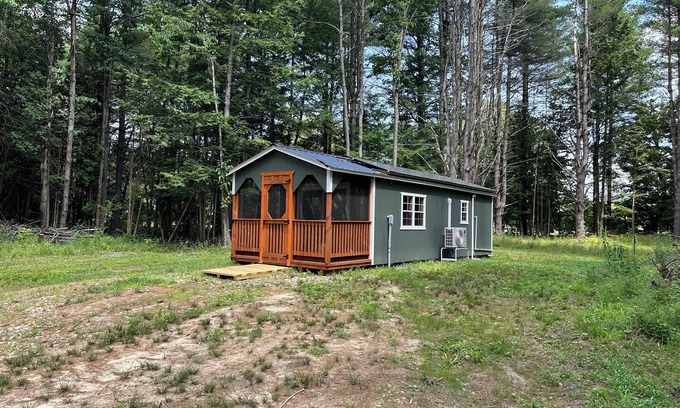 Constable Cabina | Secluded Cabin On the Salmon River Peninsula With AC and Heat in Westville NY
