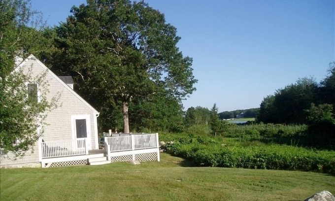 Wareham Cabaña | Aislado Cottage Cape Cod, con pista de tenis y playa privada