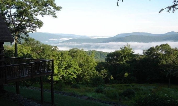 Glenford Cabina | Cabaña de troncos de montaña Catskill, vista impresionante, privado, relajante