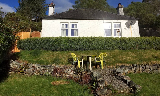 Nostie Cabaña | Cabaña aislada muy cerca del puente de Skye y dentro del pueblo de Kyle of Lochalsh.
