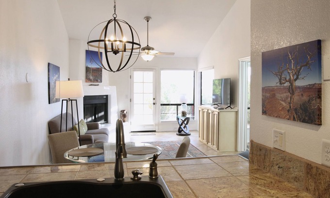 Sin Vacas Casa | Secluded Elegance: Sin Vacas Retreat