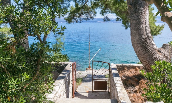 Necujam Casa | Casa de pescador para vacaciones junto al mar Bahía Fabrice, Solta (K-8692)