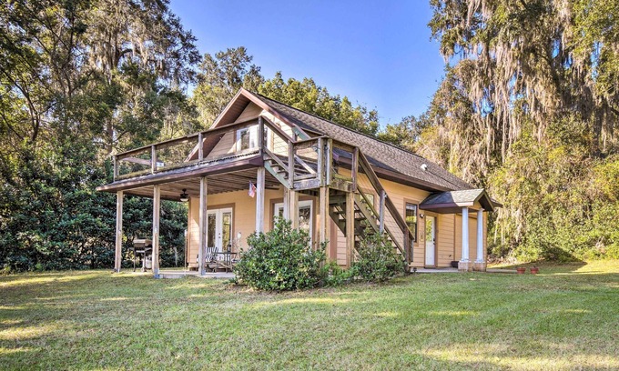 Hawthorne Casa | Secluded Hawthorne Escape w/ Lake Access!