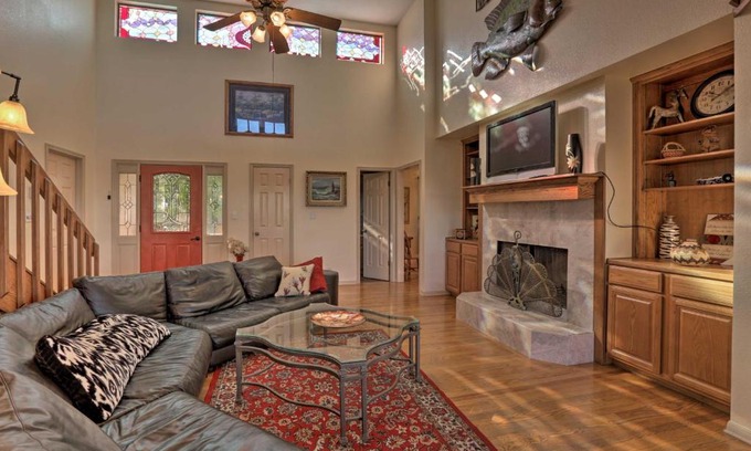 Canyon Lake Casa | Secluded Home - Canyon Lake View Near Boat Launch!