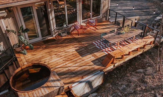 New Paltz Casa | Secluded House with hot tub at base of Shawangunk Ridge