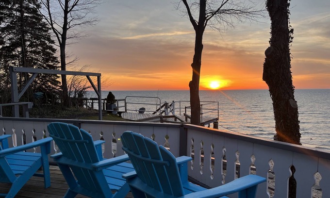 South Haven Cabaña | Retiro del lago Michigan aislado en el bosque con playa privada pero cerca de la ciudad