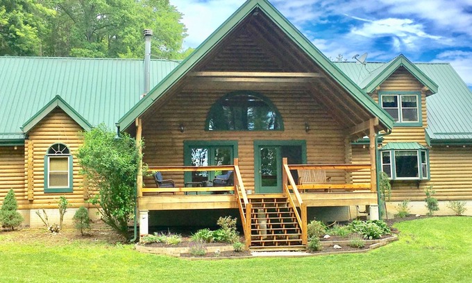 Logan Cabina | Lujoso-Mountain Lodge-Vista al bosque-Lodge-Baño Privado