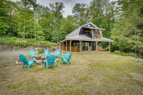 Marathon Casa | Secluded Marathon Hideaway with Fire Pit and Views!