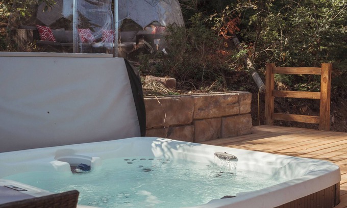 Essex Cabina | Secluded Montana Retreat on 10-Acres - Stargazer Dome, Hot Tub, & GNP nearby