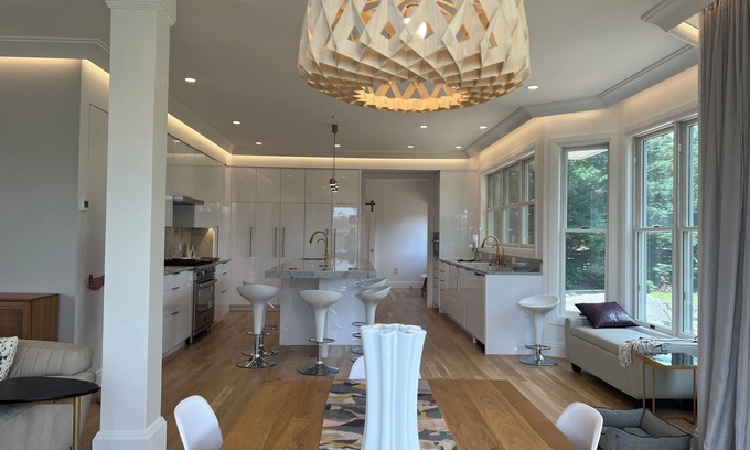 North Fork Casa | Secluded North Fork Wine Country Gem on Long Island Sound